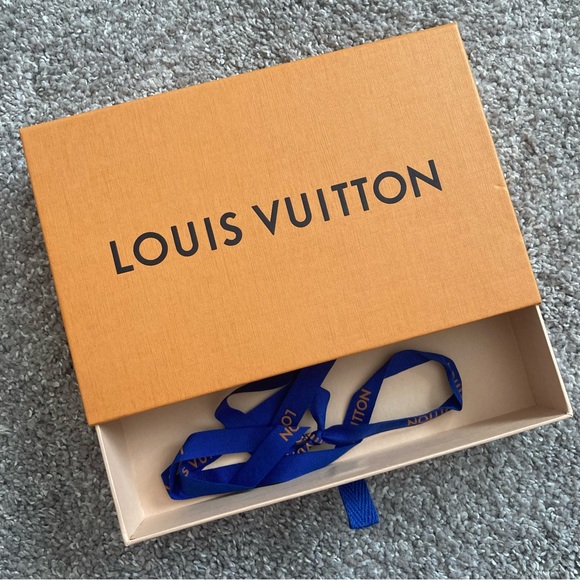 Louis Vuitton Other - LV gift box Louis Vuitton small gift box